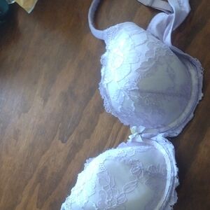Victoria's Secret Lavender Lace Push-Up Bra